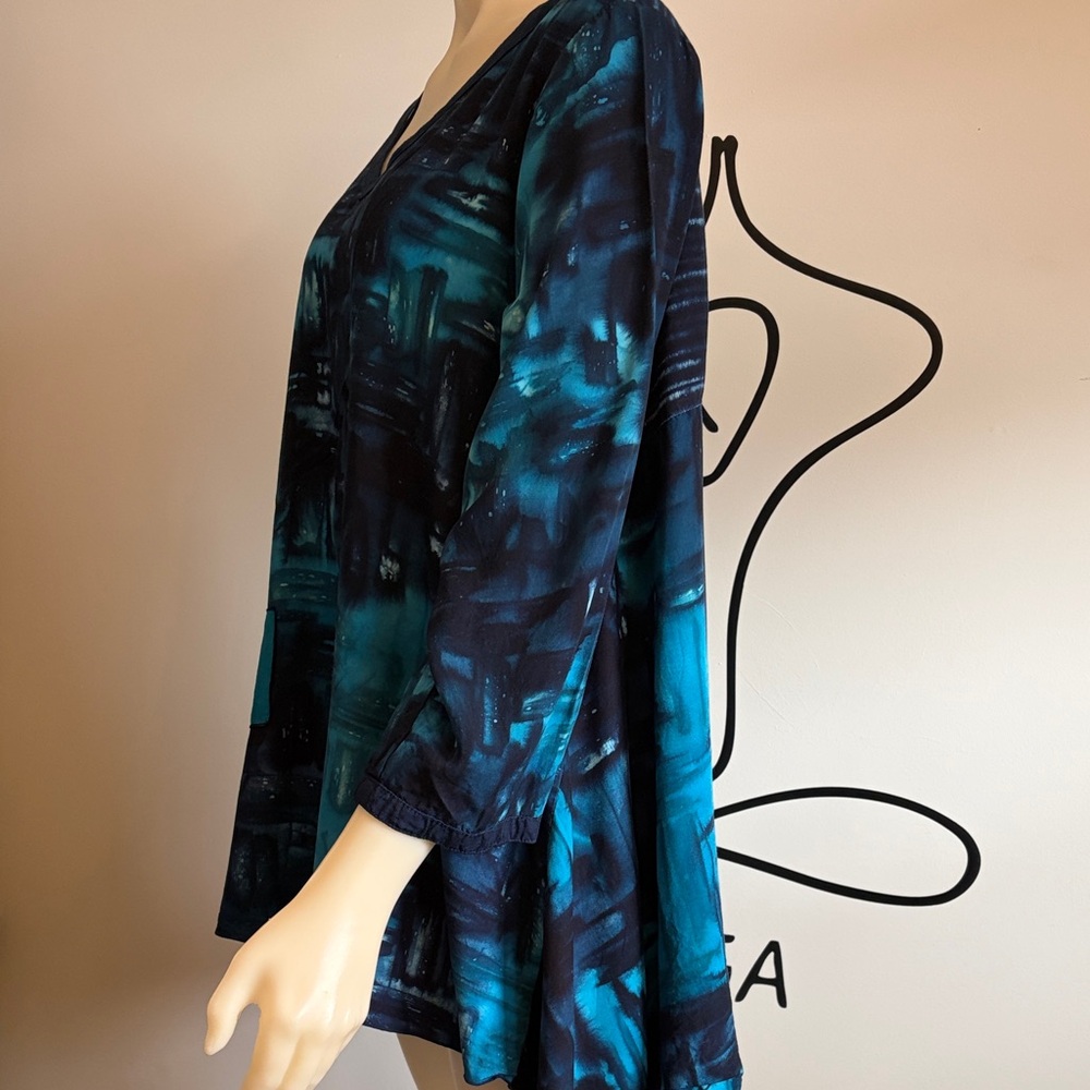 Blue Sky tunic top